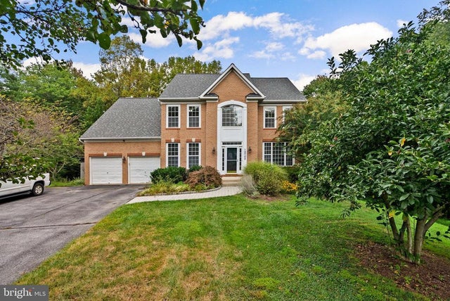 12700 Shawnee Ct, Clarksburg