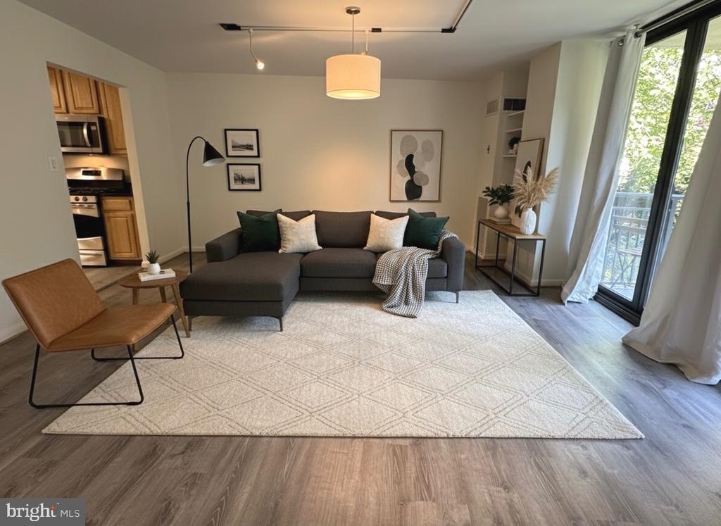 4620 N Park Ave #202e, CHEVY CHASE