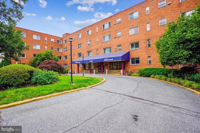 116 Lee Ave #303, Takoma Park