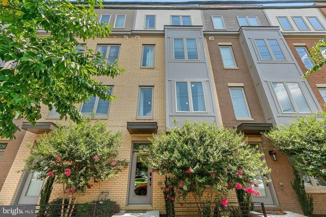 1924 Chapman Ave #10, Rockville