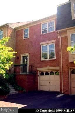 7206 Taveshire Way, Bethesda