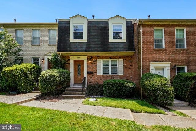 838 College Pkwy #11-838, Rockville