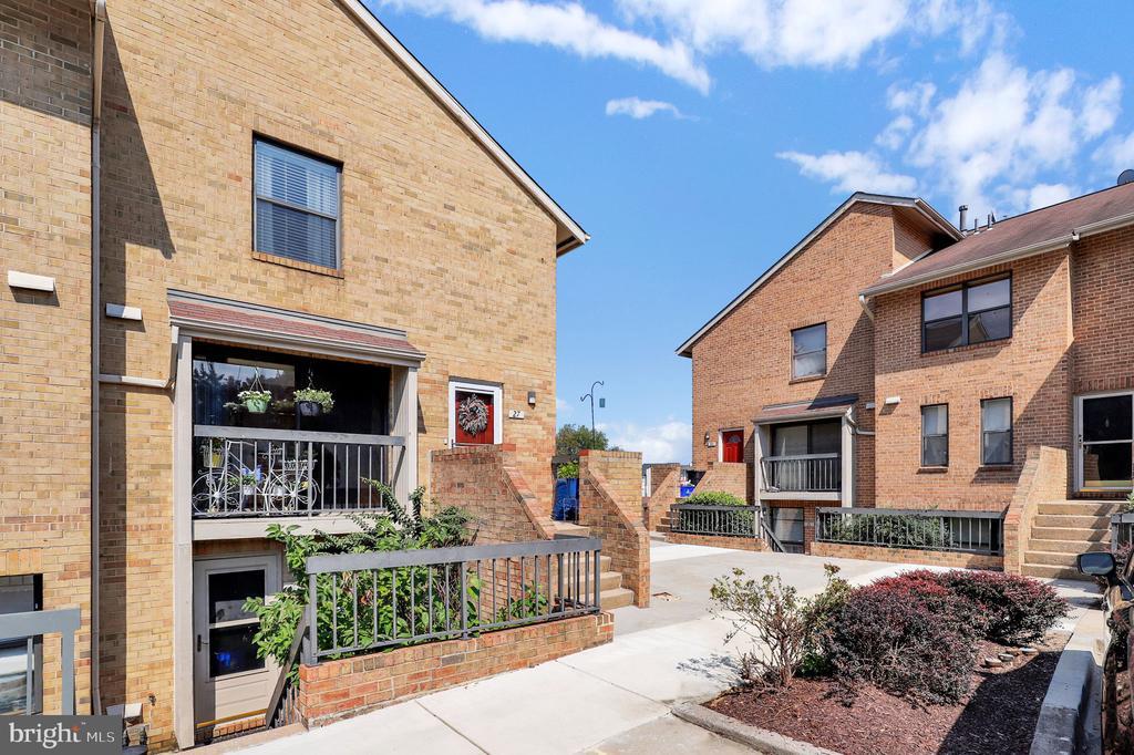 Photo of Listing #MDMC2190368