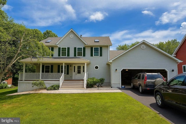 225 Windridge Acres Ct, Silver Spring