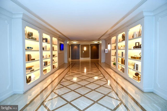 5225 Pooks Hill Rd #222n, Bethesda