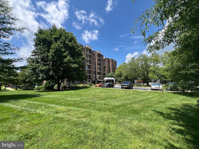 9900 Georgia Ave #27-113, Silver Spring