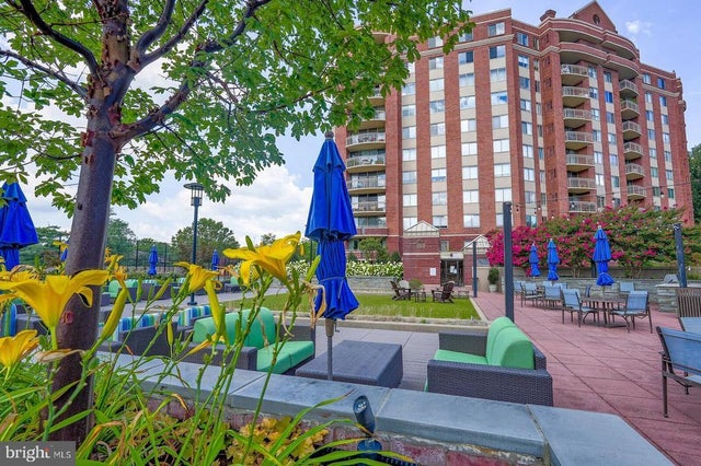 5800 Nicholson Ln #1-405, North Bethesda