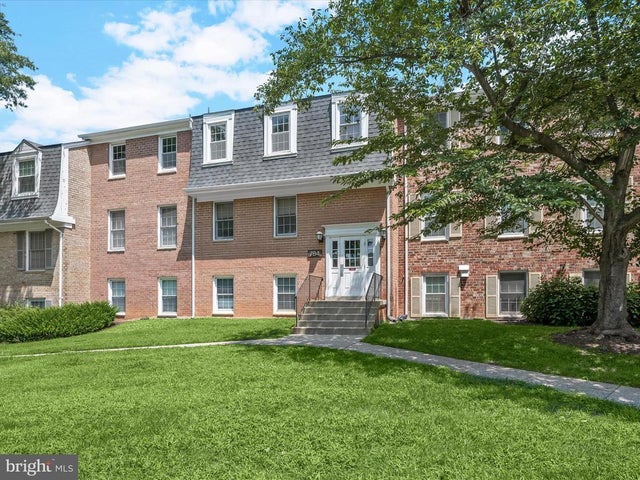 784 Quince Orchard Blvd #784-201, Gaithersburg