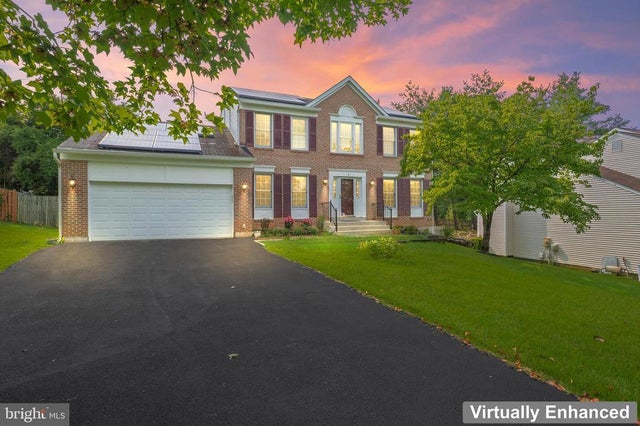 9 Coachlamp Ct, Silver Spring