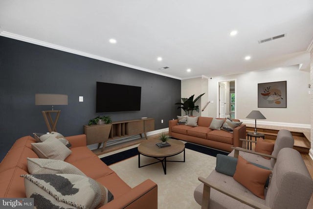 2016 Coleridge Dr #24-102, Silver Spring