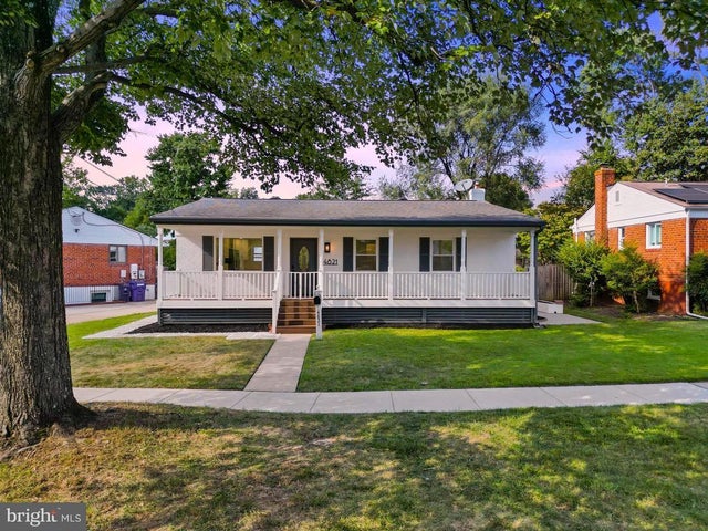 4821 Topping Rd, Rockville