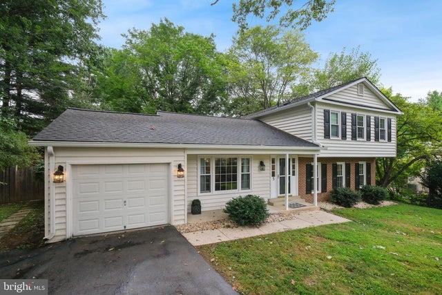5 Winesap Ct, Gaithersburg