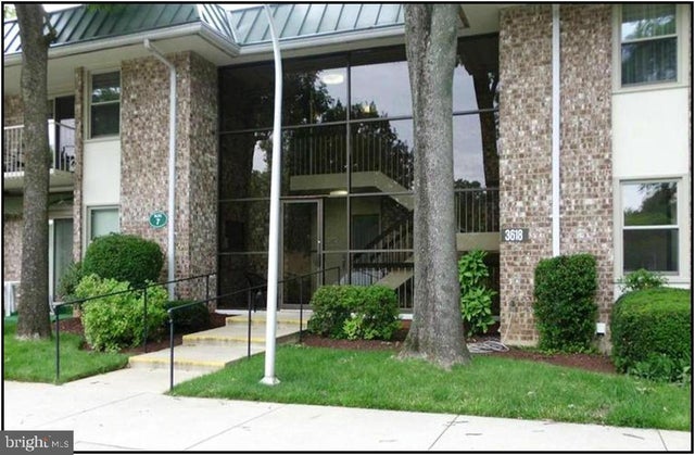 3618 Gleneagles Dr #7-2e, Silver Spring