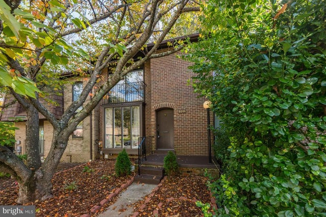 8044 Inverness Ridge Rd, Potomac