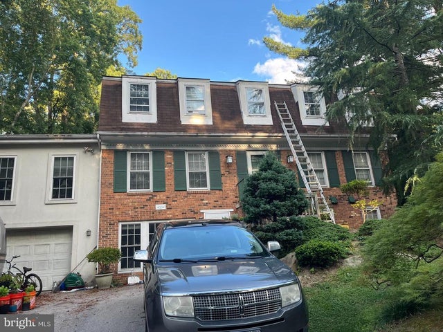 9709 Stoneybrook Dr, KENSINGTON