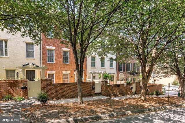 205 Ridgepoint Pl, Gaithersburg