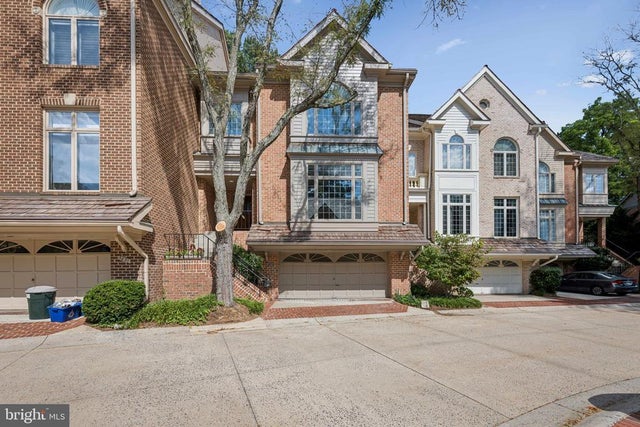 5819 Madaket Rd, Bethesda