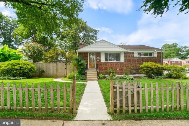 2820 Harris Ave, Wheaton