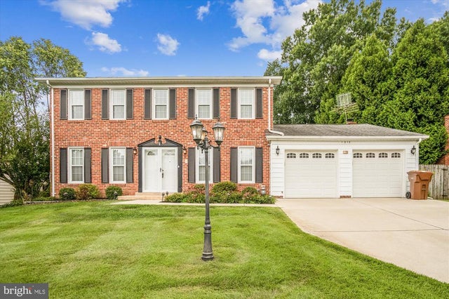 1913 Hopefield Rd, Silver Spring