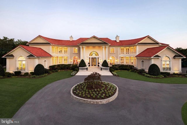 9431 Newbridge Dr, POTOMAC