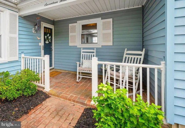 17305 Fletchall Rd, Poolesville
