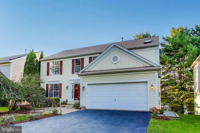 12125 Songbird Ln, Germantown