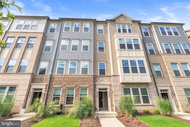 9524 Fields Rd, Gaithersburg