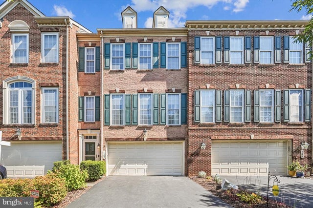 142 Swanton Ln, Gaithersburg