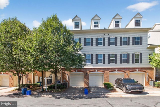 13412 Bluebeard Ter #3276, Clarksburg