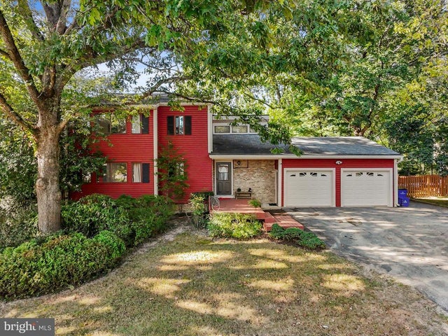 14938 Wellwood Rd, Silver Spring