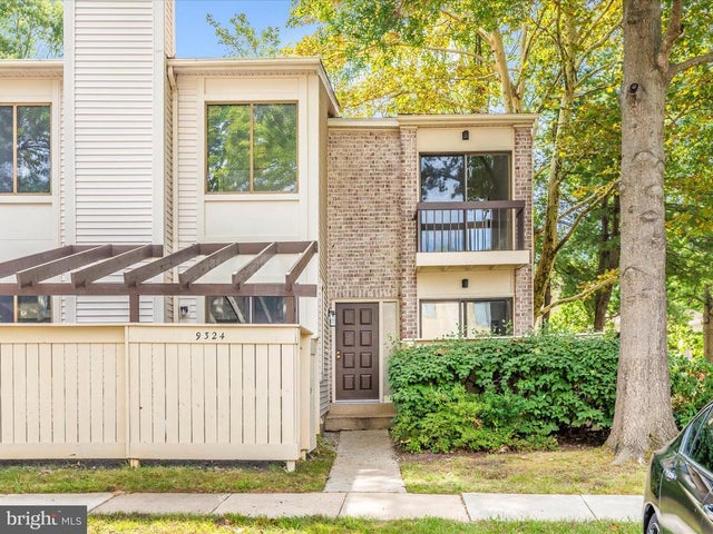 9324 Sparrow Valley Dr, Gaithersburg