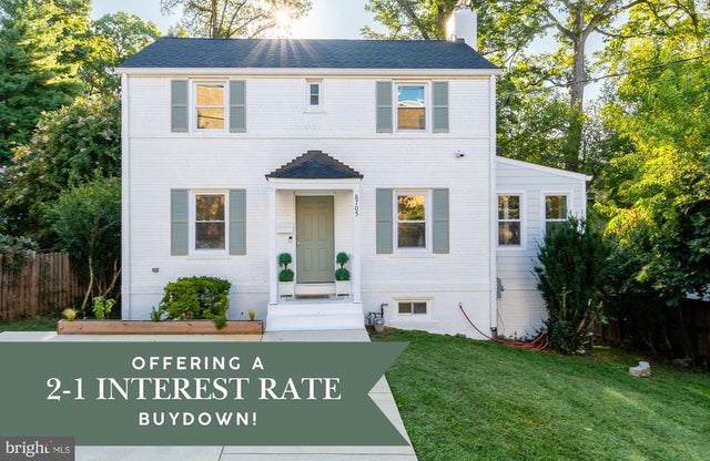 8705 Bradford Rd, Silver Spring