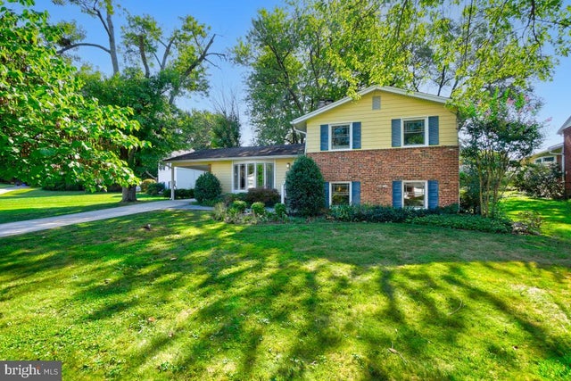 418 Neale Ct, Silver Spring