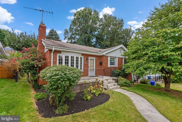 115 Sheffield St, Silver Spring