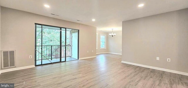 818 Quince Orchard Blvd #202, Gaithersburg