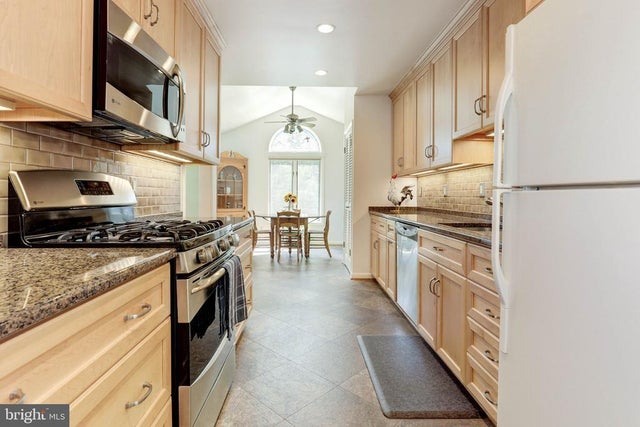 6222 Rockhurst Rd, Bethesda