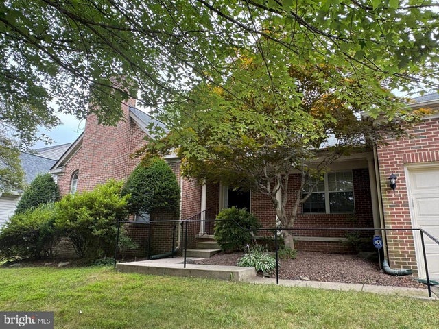 19810 Madrigal Dr, Germantown