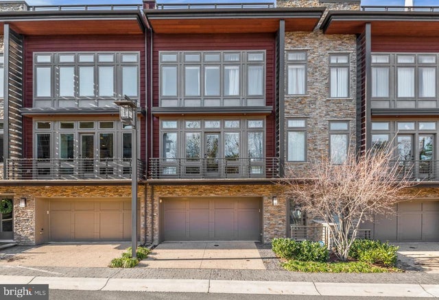 5117 Willet Bridge Rd, Bethesda