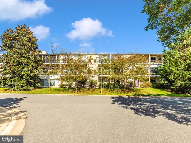 15300 Wallbrook Ct #47-2c, Silver Spring