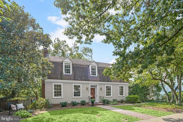 6302 Broad Branch Rd, Chevy Chase