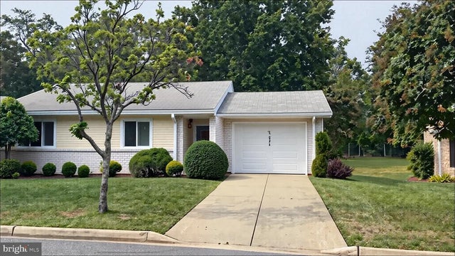 3525 Tarkington Ln #63-b, Silver Spring