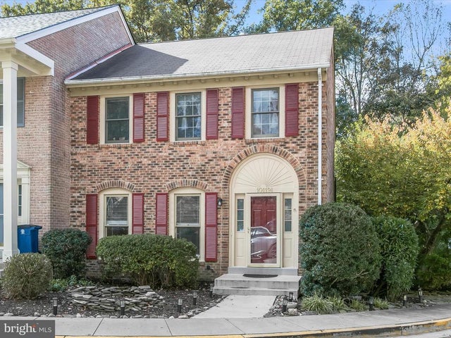 10119 Crestberry Pl, Bethesda