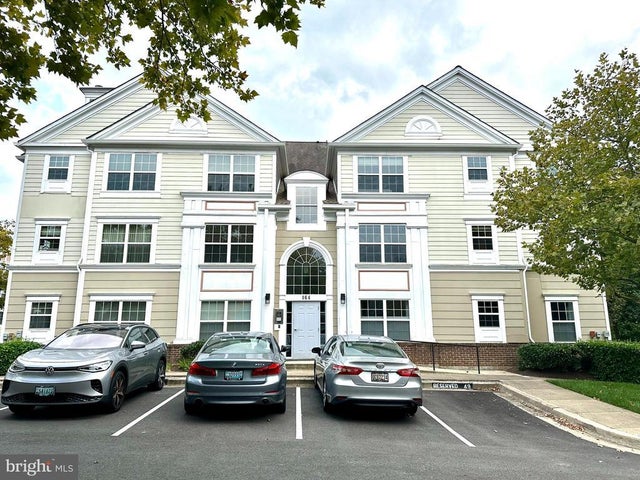 164 Kendrick Pl #164-36, Gaithersburg