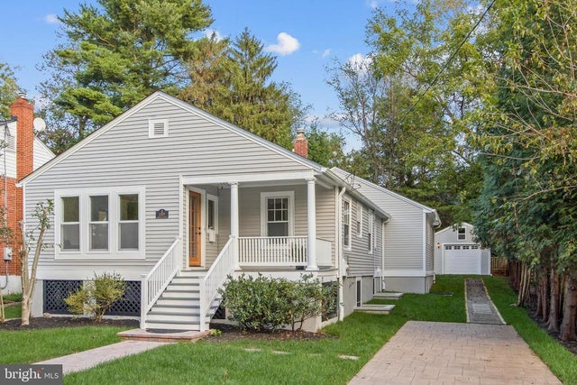 10305 Armory Ave, Kensington