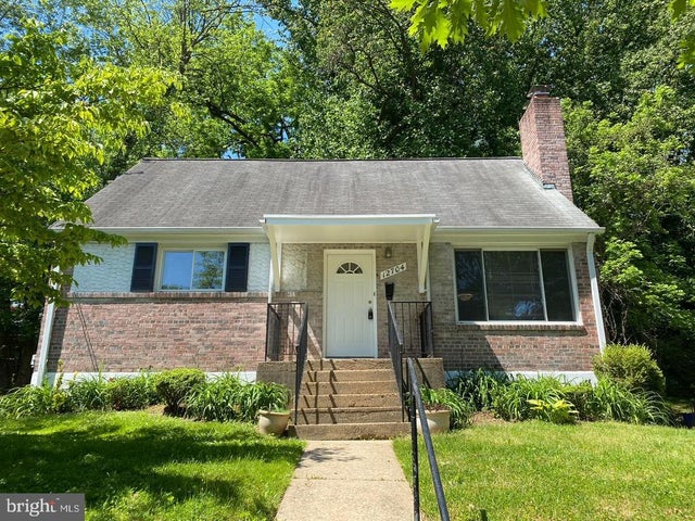 12704 Bushey Dr, Silver Spring