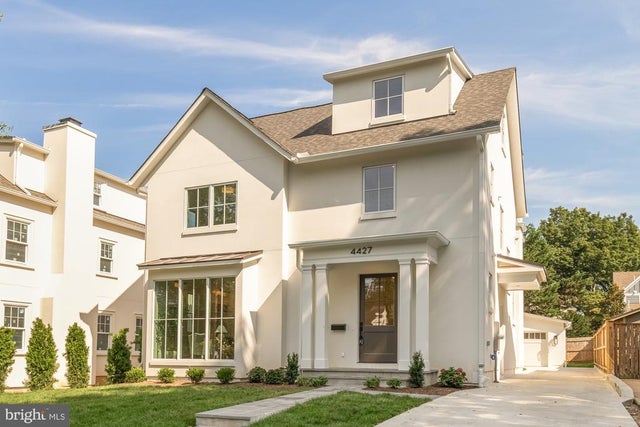 4427 Ridge St, Chevy Chase