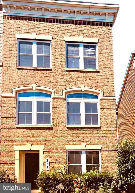 336 Grand St, Gaithersburg