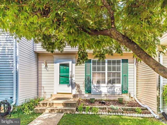 108 Bowsprit Ct, Gaithersburg