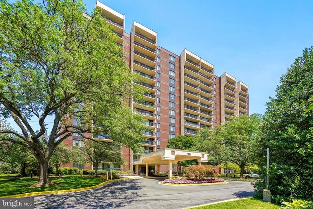 7401 Westlake Ter #215, Bethesda