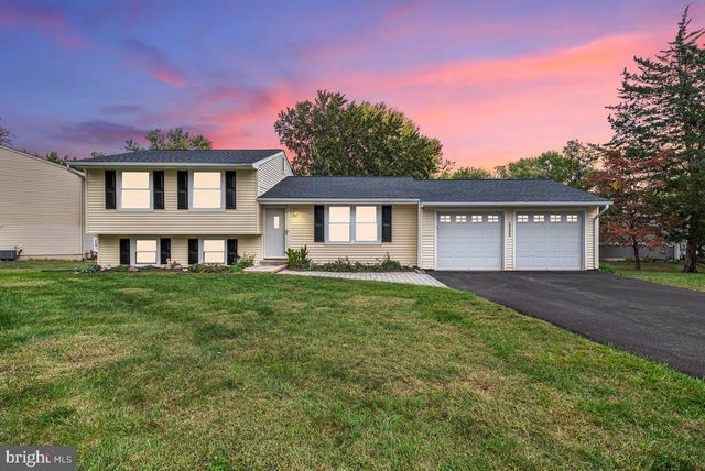 19225 Walters Ave, Poolesville
